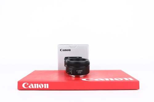 Canon stm 2 ans - mm, f1.8